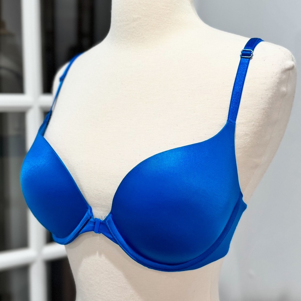 Victoria's Secret Limited Edition Very Sexy Vibrant Blue Strappy Push-up…